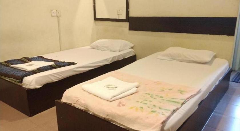 SPOT ON 89907 Motel Impian Seri Manjung Exterior foto