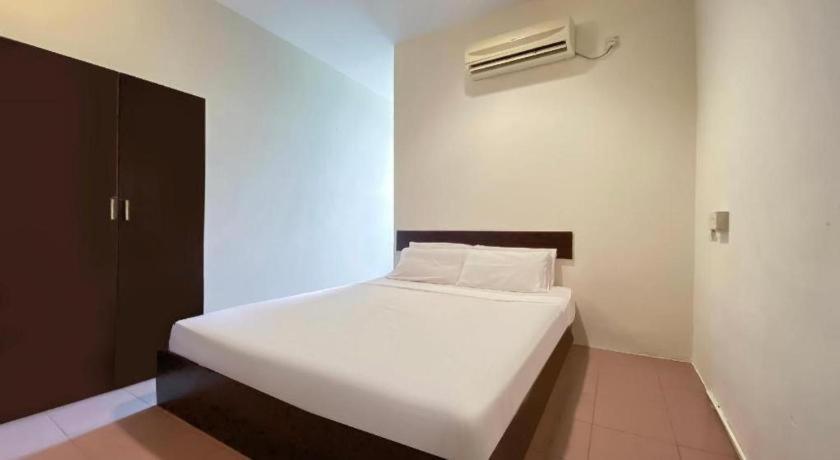 SPOT ON 89907 Motel Impian Seri Manjung Exterior foto
